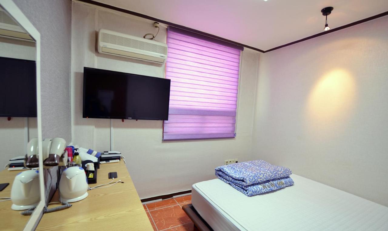 Wow Motel Μπουσάν Εξωτερικό φωτογραφία